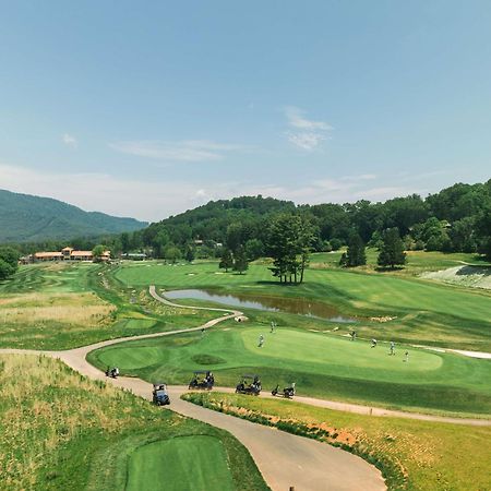 Waynesville Inn And Golf Club, Tapestry Collection By Hilton Bagian luar foto