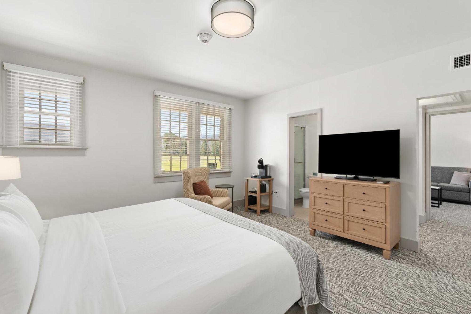 Waynesville Inn And Golf Club, Tapestry Collection By Hilton Bagian luar foto